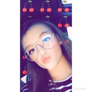 Meet your Posher, Brandy